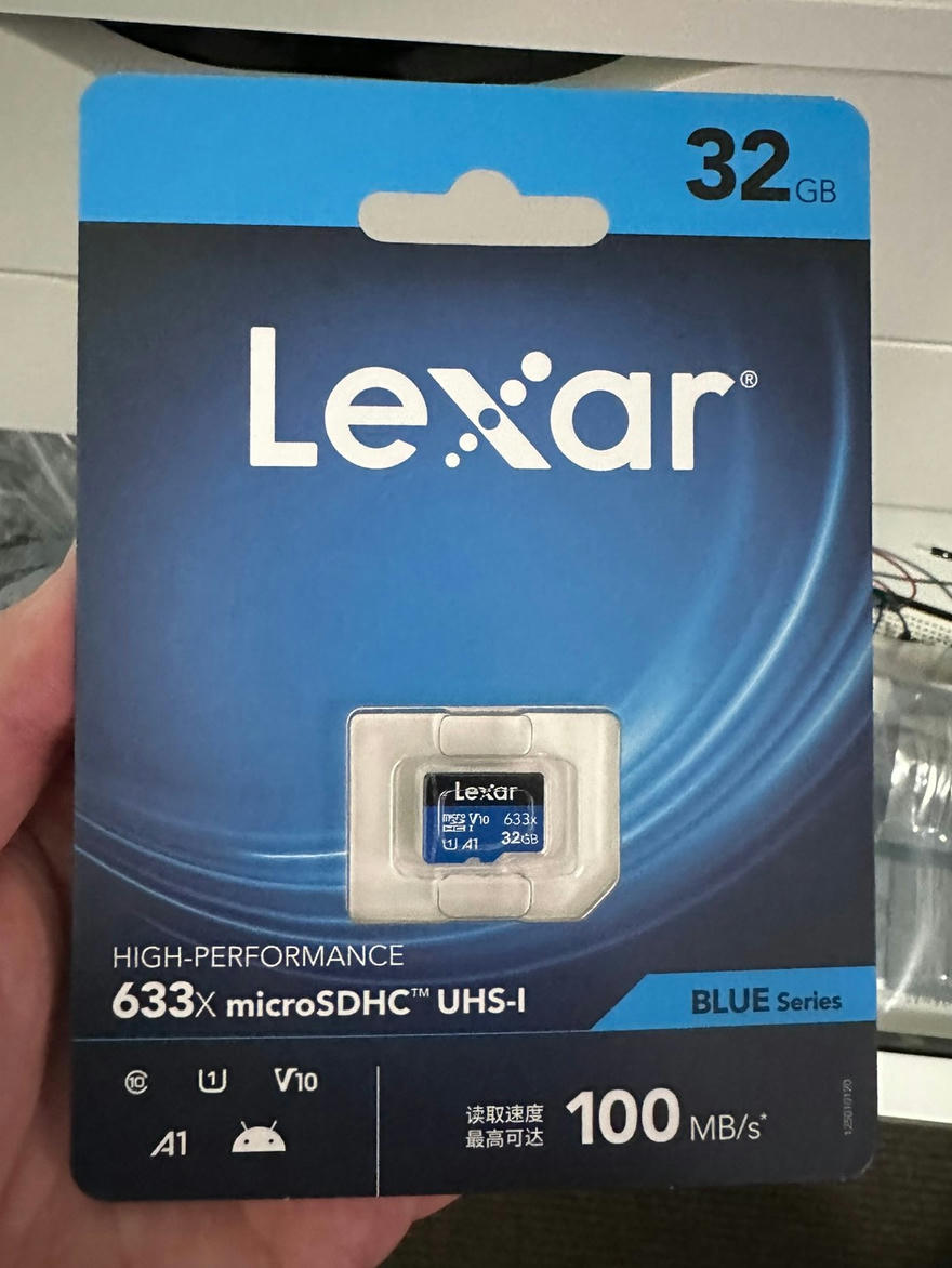 Photo of the micro SD card in its packaging.